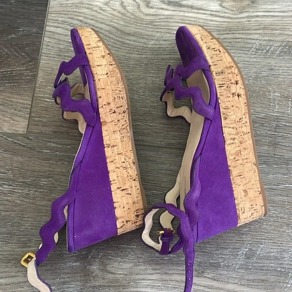 Prada shoes EUC size 37 - Picture 2 of 4